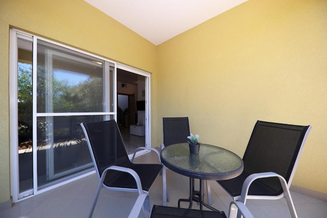 Apartments Kate Murter Exterior foto